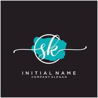 inicial sk femenino logo colecciones modelo. escritura logo de inicial firma, boda, moda, joyería, boutique, floral y botánico con creativo modelo para ninguna empresa o negocio. vector