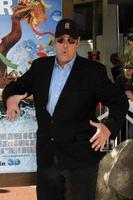 los angeles dic 11 dan aykroyd llega a el yogui oso 3d estreno a el pueblo teatro en diciembre 11 2010 en madera del oeste California foto