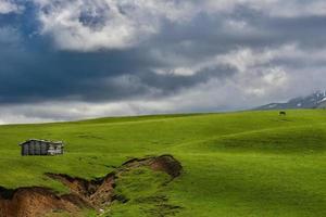 qiongkushtai es un secreto jardín y un pequeño kazakh pueblo en Xinjiang. foto