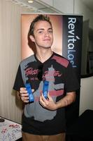 Thomas Dekker at the GBK Emmy Gifting Suites at the Mondrian Hotel  in West Los Angeles CA onSeptember 19 20082008 photo