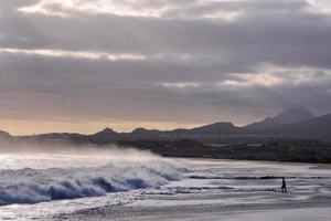 Huge sea waves photo