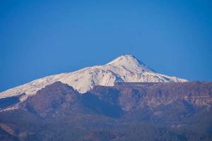 Snowy mountain landscape photo