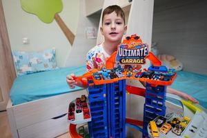 Hot Wheels Ultimate garage. photo