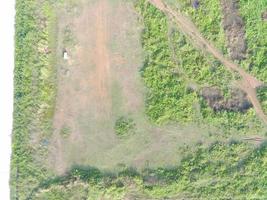 aéreo ver de tierra cartografía por desarmado aéreo vehículo en bogor, Indonesia. foto