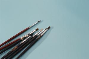 a close up of a painting brush photo