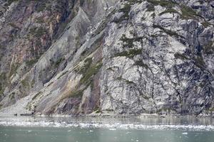 glaciar bahía nacional parque escarpado línea costera foto