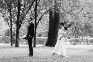 the first meeting of the bride and groom photo