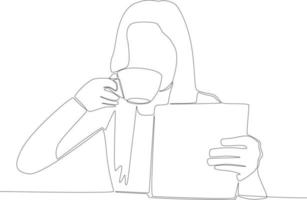 un mujer leyendo un artículo mientras Bebiendo un taza de café vector