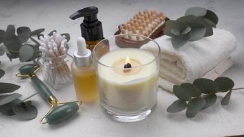 natural, orgánico spa productos cosméticos productos con eucalipto video