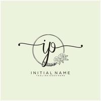 inicial ip femenino logo colecciones modelo. escritura logo de inicial firma, boda, moda, joyería, boutique, floral y botánico con creativo modelo para ninguna empresa o negocio. vector