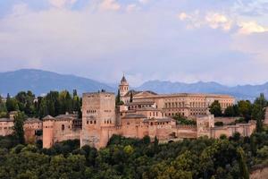 Alhambra palacio en España foto