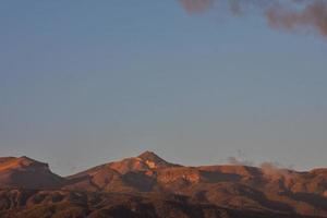 paisaje escénico de montaña foto