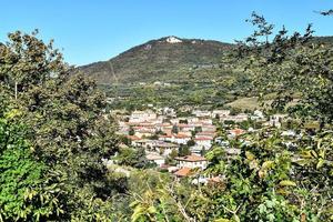 paisaje escénico de montaña foto