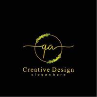 inicial qa belleza monograma y elegante logo diseño, escritura logo de inicial firma, boda, moda, floral y botánico logo concepto diseño. vector