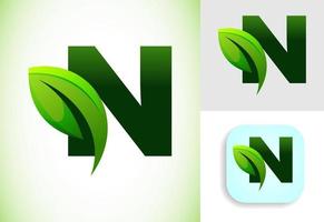 inicial norte alfabeto con un hoja. Respetuoso del medio ambiente logo concepto. gráfico alfabeto símbolo para negocio y empresa identidad. vector