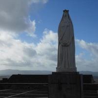 Estremoz, Portugal, 23 October 2023, Statue in homage to queen isabel of portugal in the castle of Estremoz photo