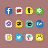 conjunto de en línea tecnología social medios de comunicación aplicación icono vector