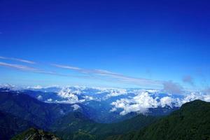 horizonte escénico belleza de himalaya rango de zuluk, seda ruta, sikkim foto