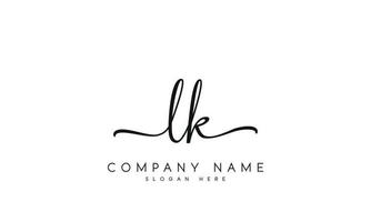 escritura firma estilo letra lk l k logo diseño en blanco antecedentes. Pro vector