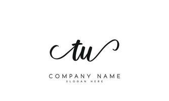 Handwriting signature style letter tw ylogo design in white background. pro vector. vector