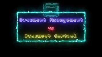 document beheer vs document controle neon geel blauw fluorescerend tekst animatie blauw kader Aan zwart achtergrond video