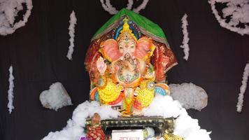 ganesha indian hindu god image photo