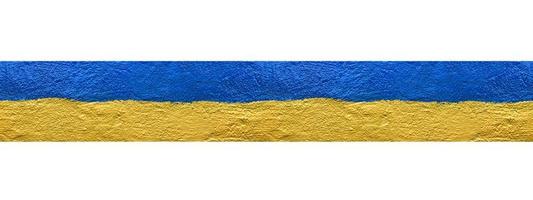 sin costura raya hecho de pintado ucranio bandera foto