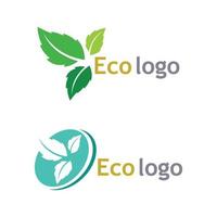 logotipos de la ecología de la hoja del árbol verde vector