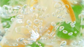 verano bebidas con hielo, Fresco limón y Lima video