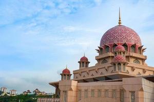 Putra mosque most famous tourist attraction in Kuala Lumpur Malaysia - Putrajaya Masjid Putra photo