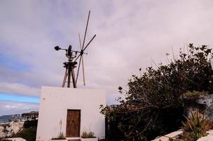 edificio con viento hélice - España 2022 foto