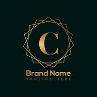 Luxury Letter C Gold Queen Design Logo. Elegant Gold logo Design consept for boutique,restaurant, wedding service, hotel or business identity. vector