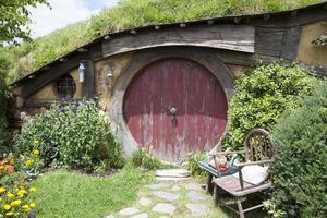 Tiny Fairy Tale House In New Zealand photo