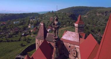 Gotico corvino castello nel transilvania, Romania video