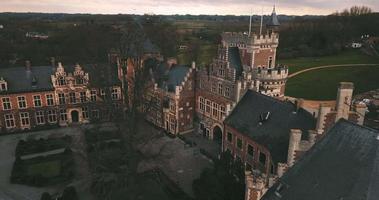 antico gaasbeek castello nel Belgio video