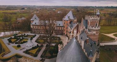 antiguo gaasbeek castillo en Bélgica video