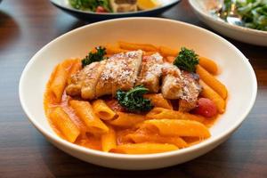 Paasta Penne Pink Sauce with Roasted Chicked photo