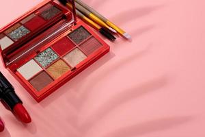 Bright summer eyeshadow palette with greens and reds photo