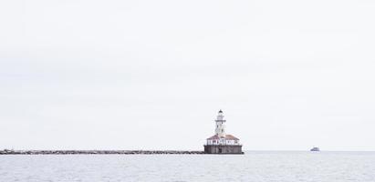 A lighthouse near Navy Pier in Chicago. photo