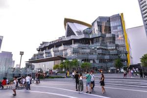 bangkok, Tailandia - noviembre 27, 2018 el foto de icono siam Departamento Tienda a chao phraya río lado , bangkok el más grande compras centro comercial en bangkok