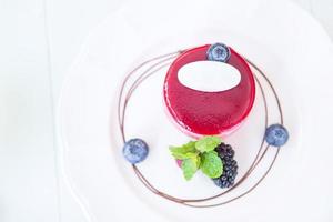 cake with fresh berries photo
