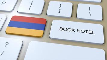 libro hotel en Armenia con sitio web en línea. botón en computadora teclado. viaje concepto 3d animación. libro hotel texto y nacional bandera. 3d ilustración foto