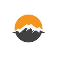 Mountain icon Logo vector