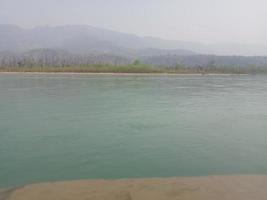 ganga río rishikesh foto