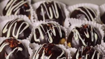 Profiteroles with chocolate cream and glaze video
