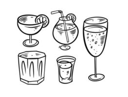 Hand draw black and white drinks set. Doodle style vector illustration.
