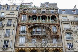 edificios de un antiguo europeo ciudad foto