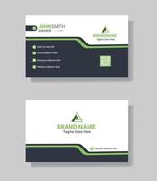 creativo negocio tarjeta modelo verde negro colores. último moderno negocio tarjeta diseño Pro vector
