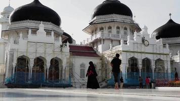 Baiturrahman grand mosque tower located in Banda Aceh, Indoenesia video