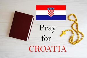 orar para Croacia. rosario y santo Biblia antecedentes. foto